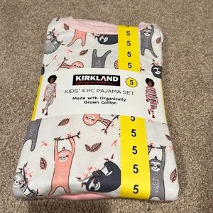 Kirkland girls pajamas size 5